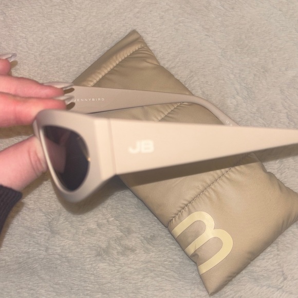 Jenny Bird Beige Sunglasses - Picture 3 of 3